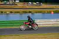 Vintage-motorcycle-club;eventdigitalimages;mallory-park;mallory-park-trackday-photographs;no-limits-trackdays;peter-wileman-photography;trackday-digital-images;trackday-photos;vmcc-festival-1000-bikes-photographs